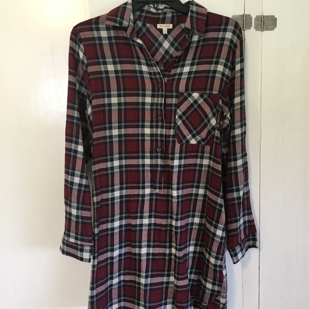 Boutique style long sleeved plaid tunic dress